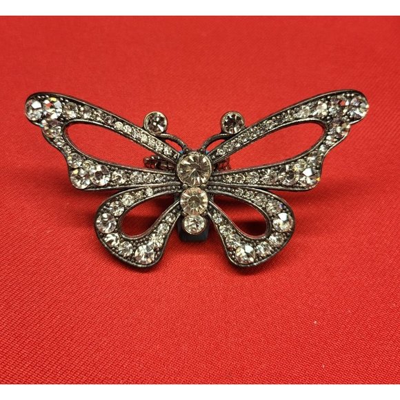 Large Crystal Butterfly Stretch Ring - Picture 3 of 12
